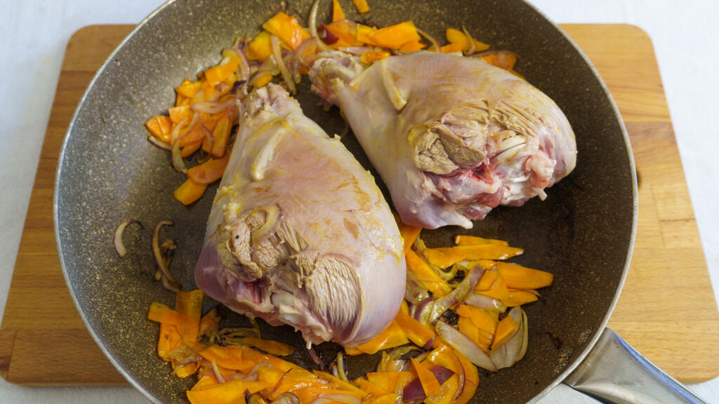 Cuisses de dinde braisées