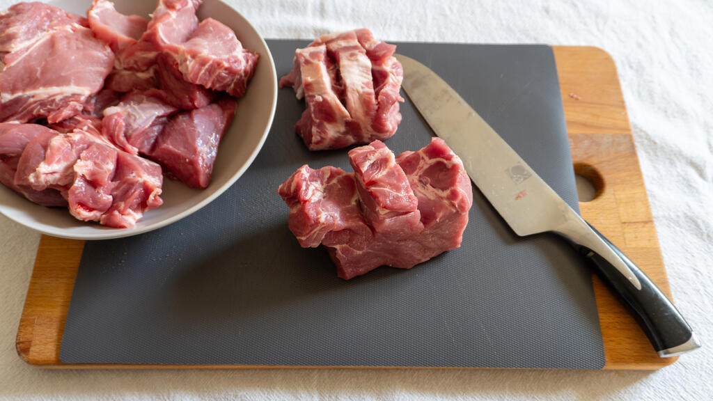 Échine de porc à la moutarde avec crème de carottes