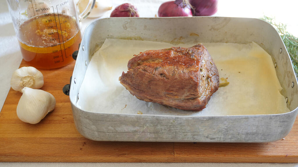 Échine de porc au four