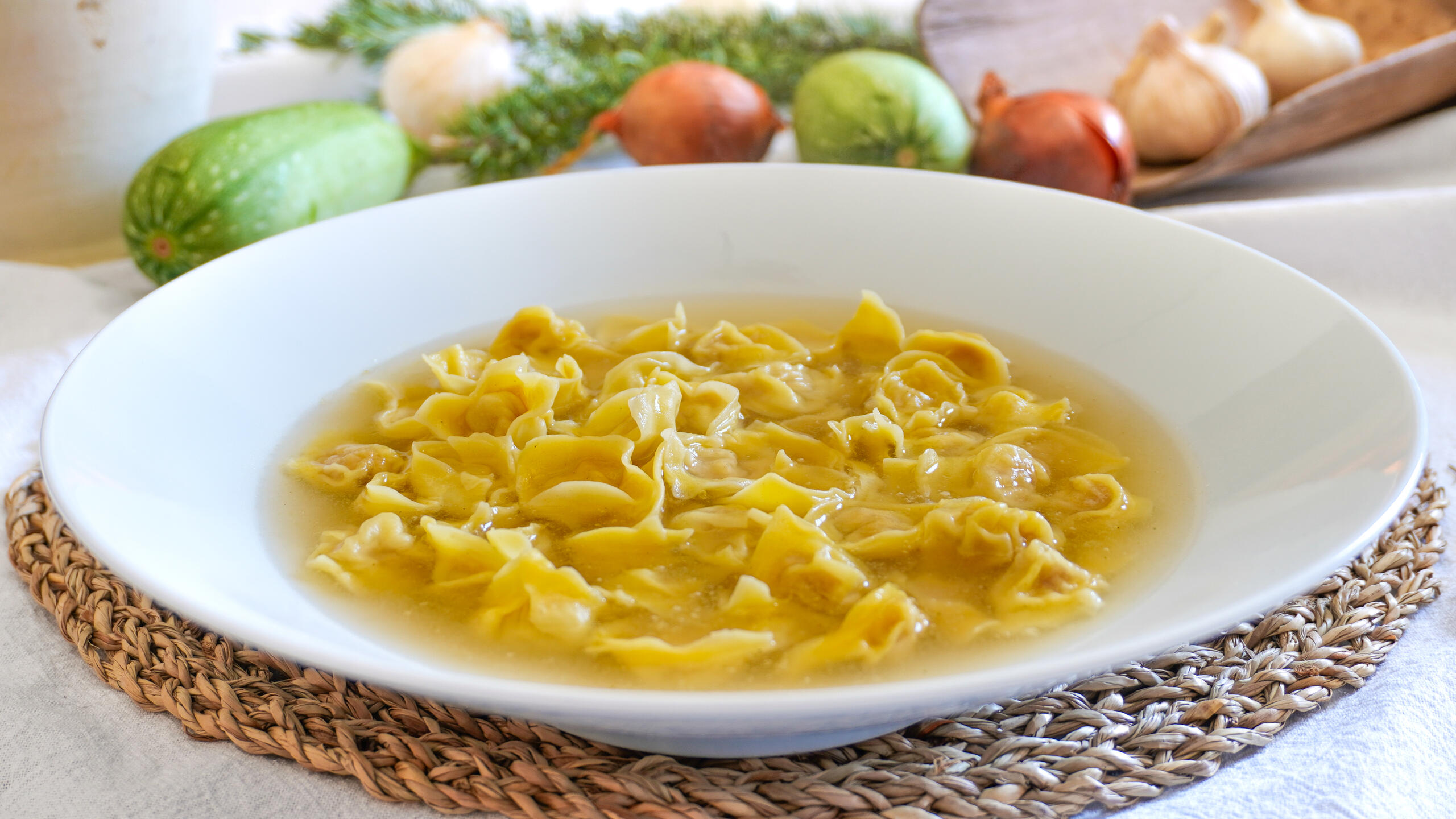 Tortellini bolognais en bouillon