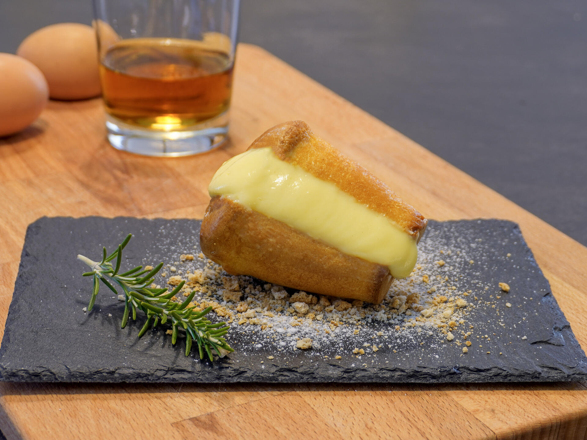Babà napoletano al rum