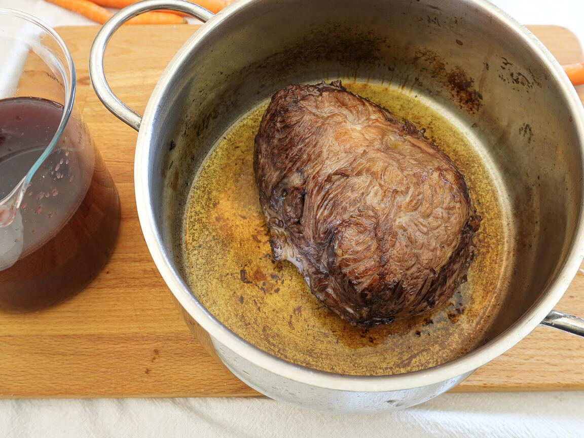 Brasato di manzo al vino rosso - passo 4