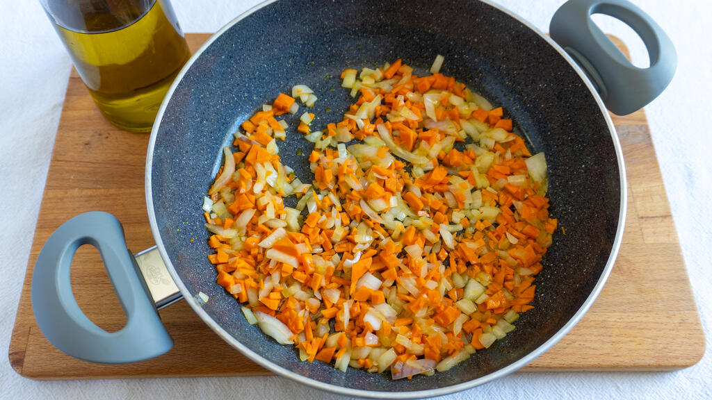 Coda alla vaccinara - passo 2
