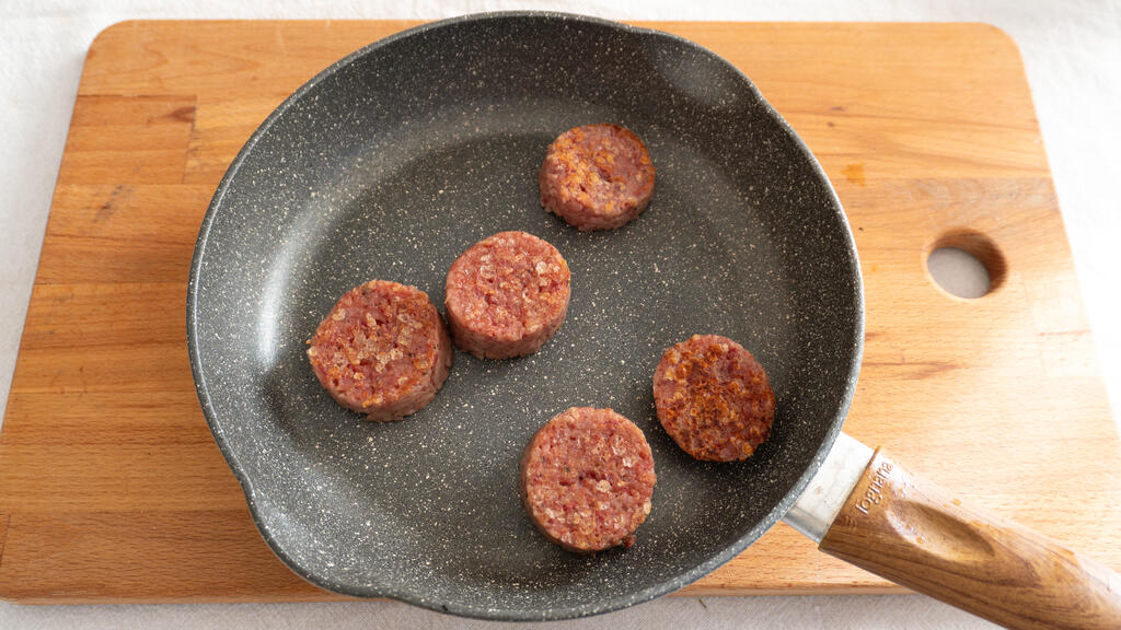 Cotechino alla piastra con lenticchie - passo 7
