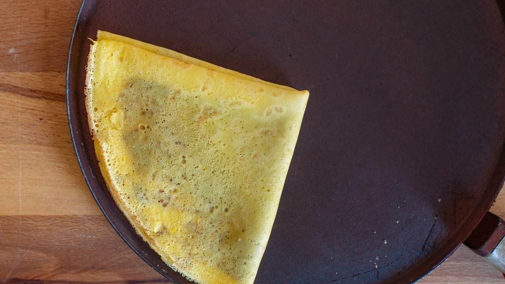 Crepes alla crema di nocciole - passo 4