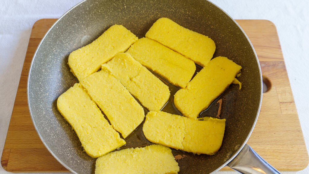 Crostini di polenta - passo 4