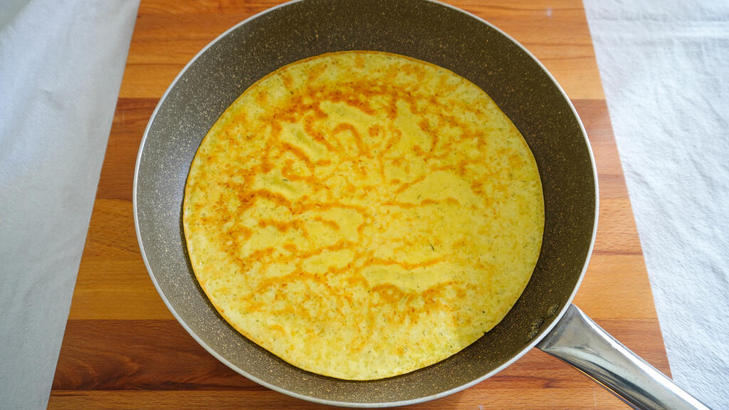 Frittatensuppe - passo 2