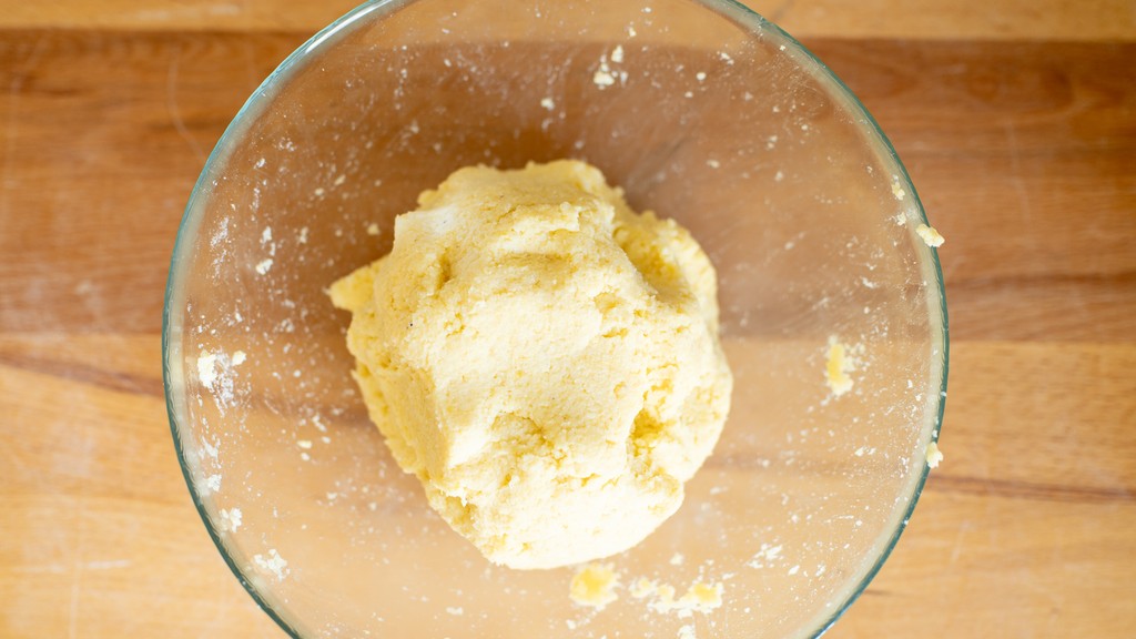 Gnocchi di polenta al gorgonzola - passo 2