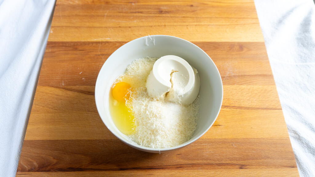 Gnocchi di ricotta burro e salvia - passo 1