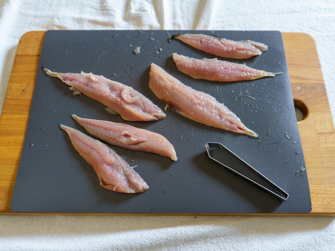 Involtini di sgombro ripieni - passo 1