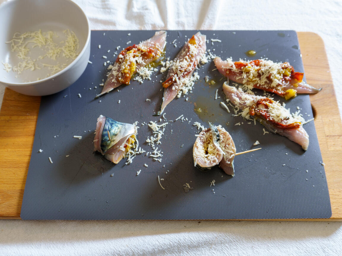 Involtini di sgombro ripieni - passo 3