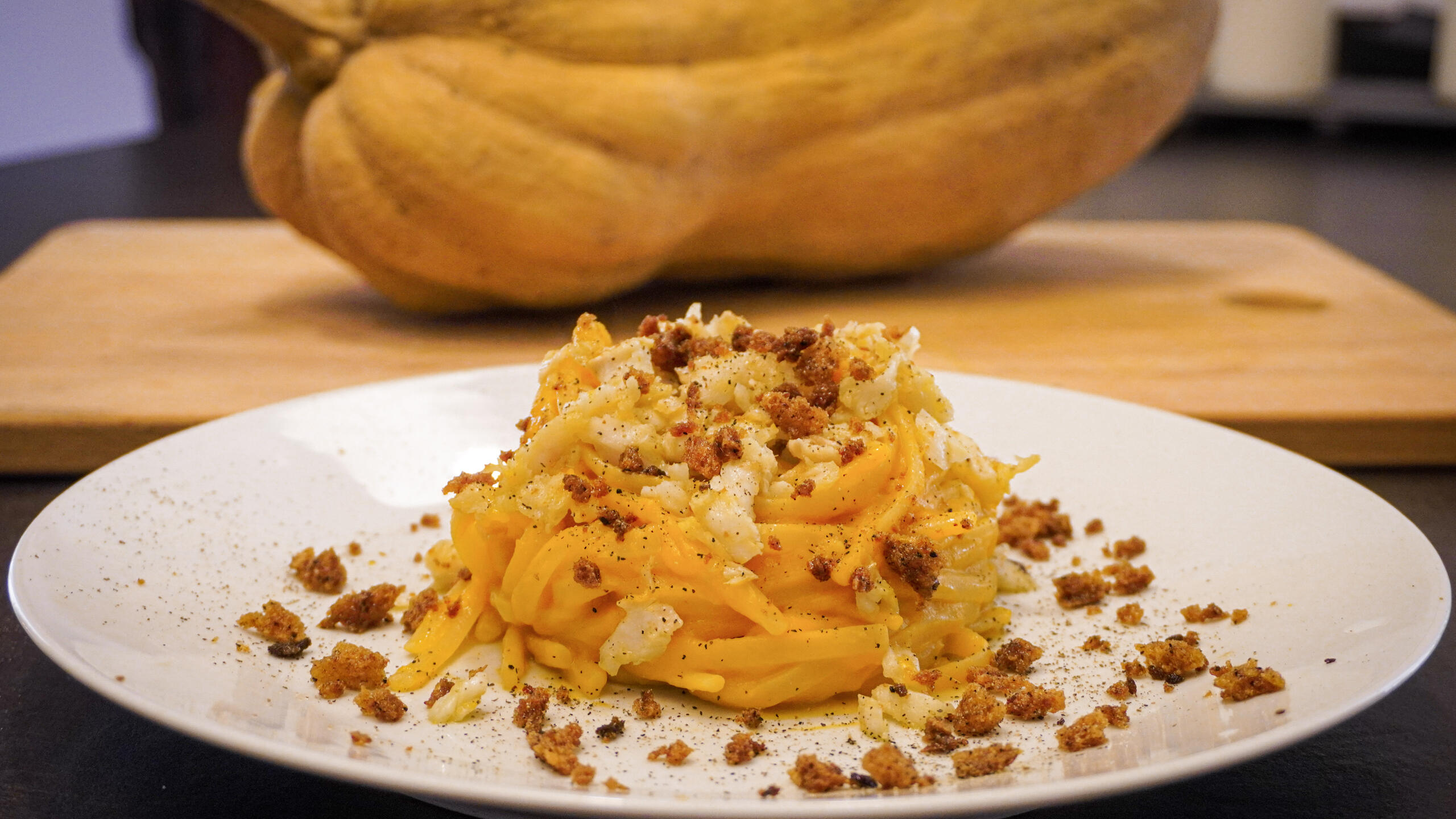 Linguine zucca e ragù di pesce