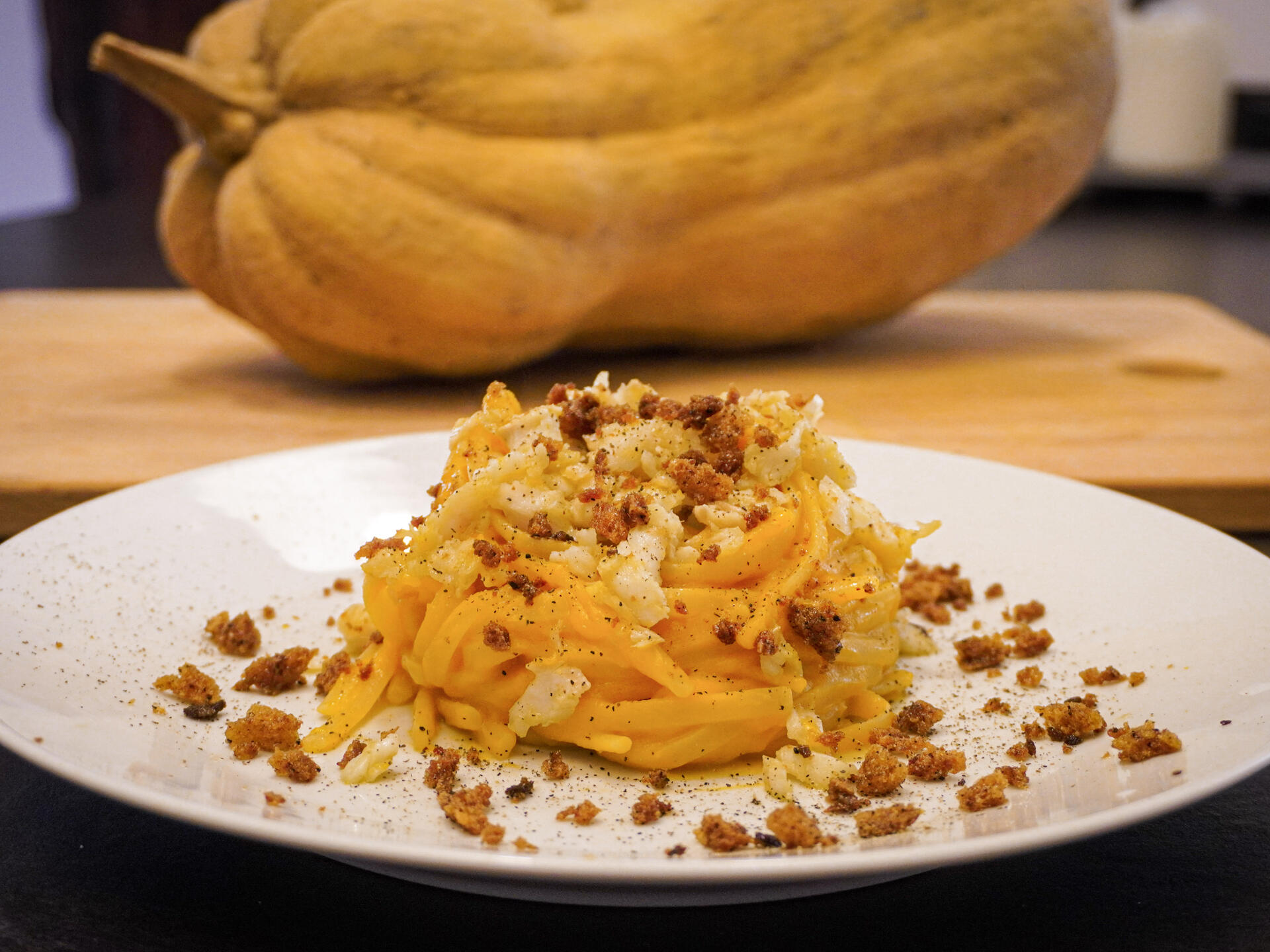 Linguine zucca e ragù di pesce