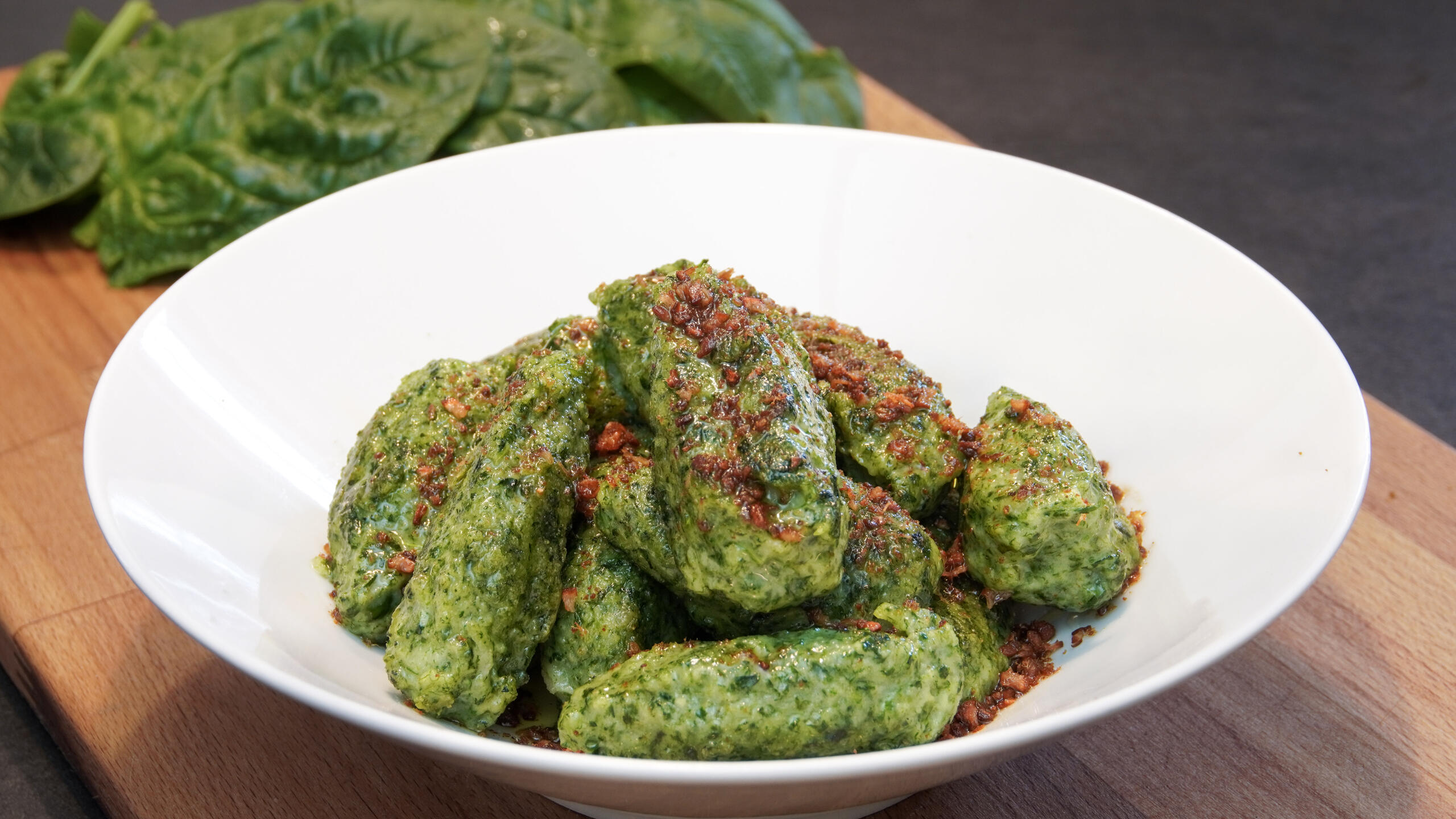 Malfatti spinaci ricotta e speck