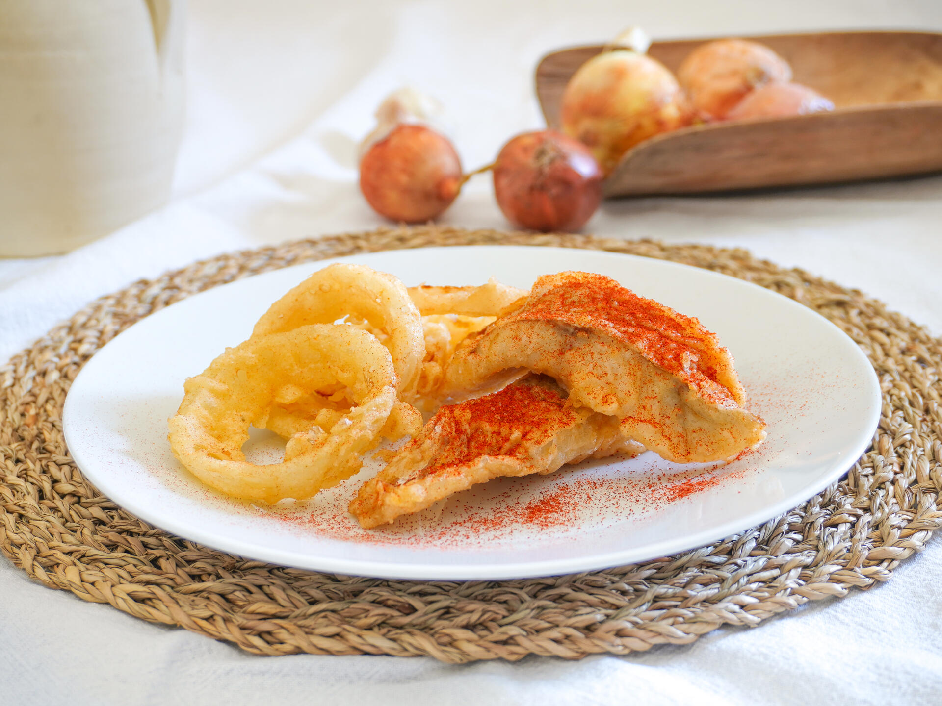 Merluzzo fritto con cipolle
