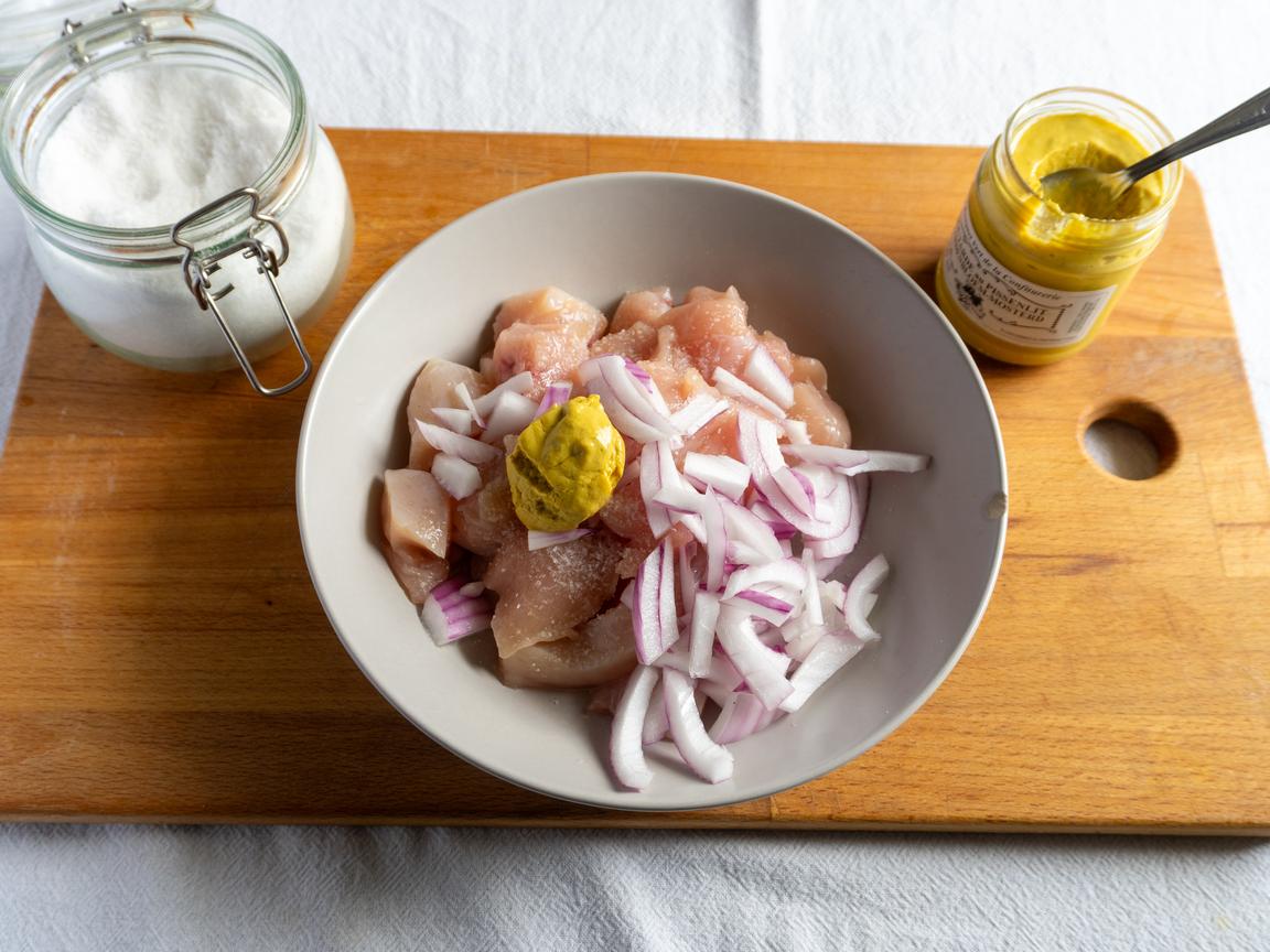 Nuggets di pollo in friggitrice ad aria - passo 2