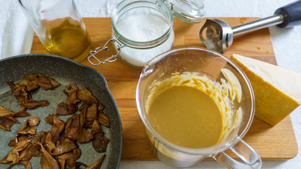 Pappardelle porcini e crema di parmigiano