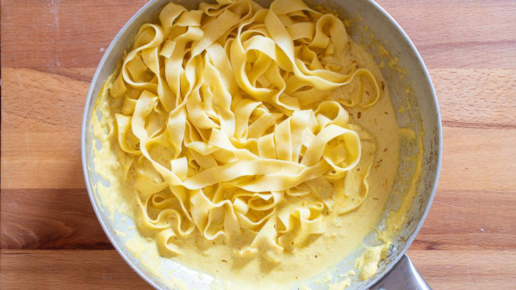 Pasta al curry