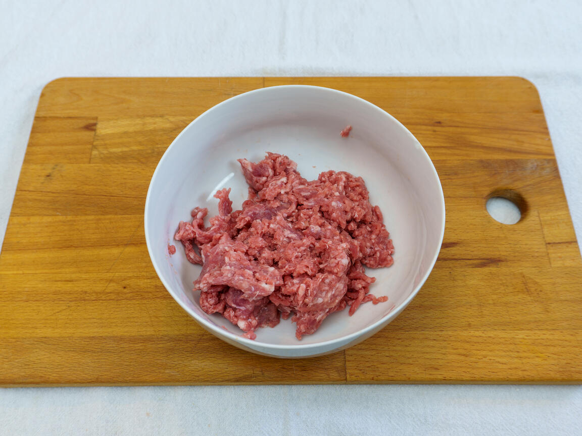 Pasta al sugo con polpette - passo 2