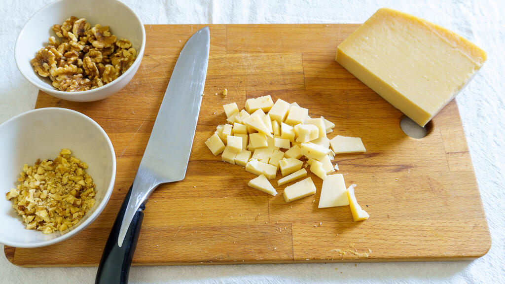 Pesto di ricotta e noci - passo 2