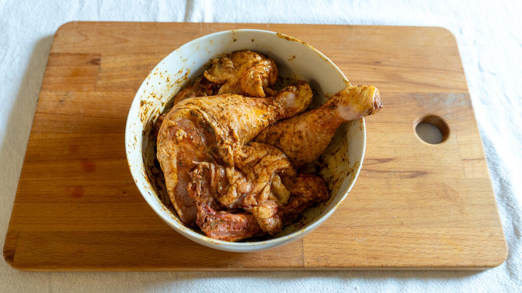 Pollo speziato in friggitrice ad aria