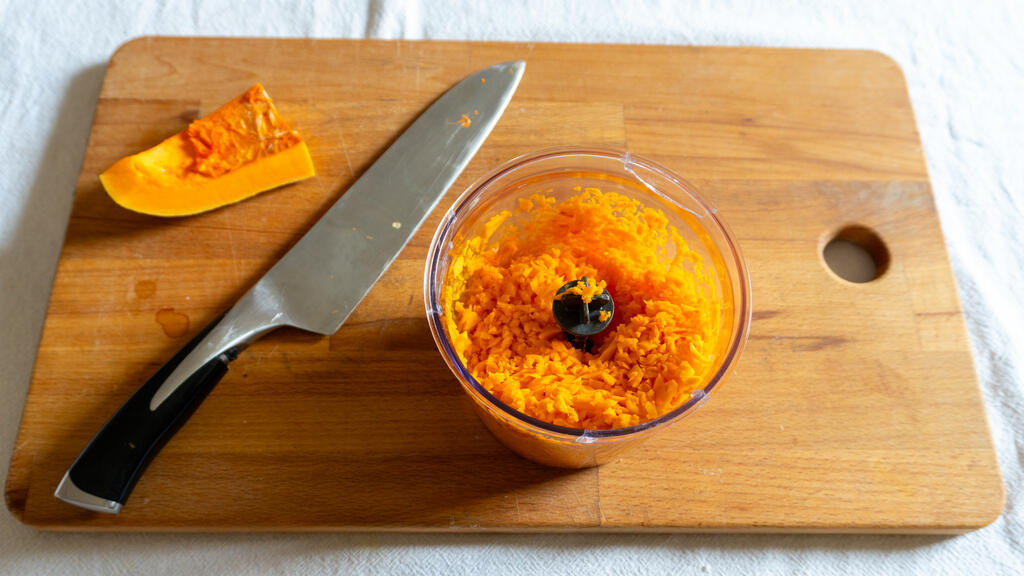 Risotto con zucca speck e taleggio - passo 1