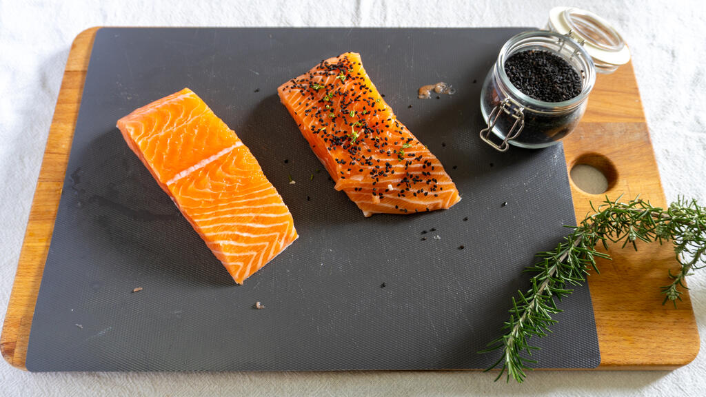 Salmone al sesamo in friggitrice ad aria - passo 2