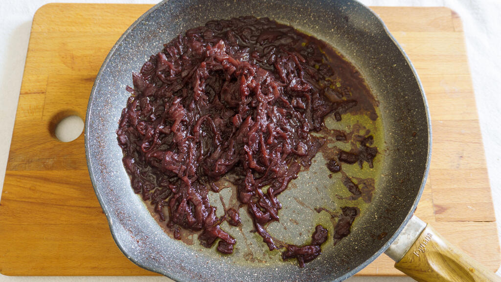 Tagliatelle alla cipolla di Tropea - passo 5