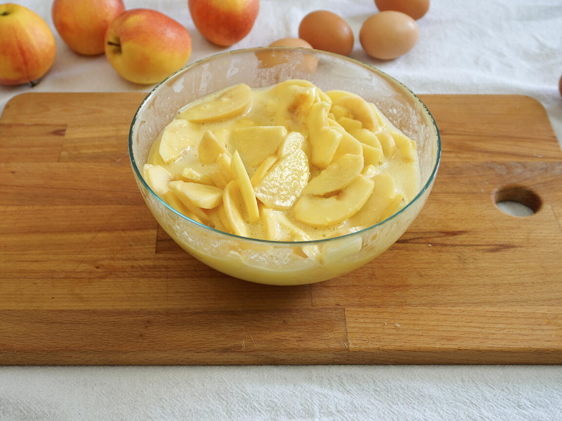Torta di mele all'olio di oliva - passo 3