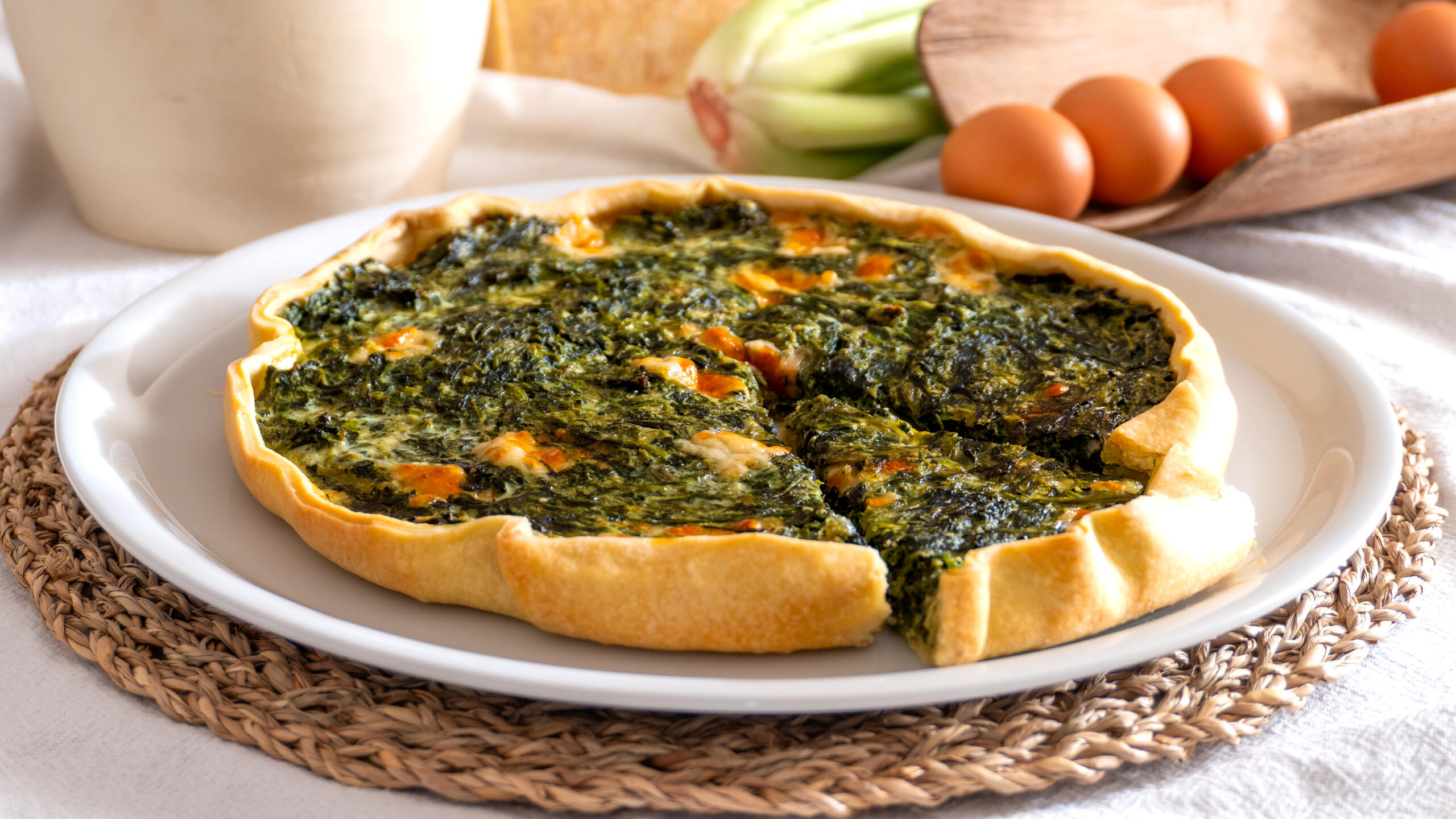 Torta salata alle bietole