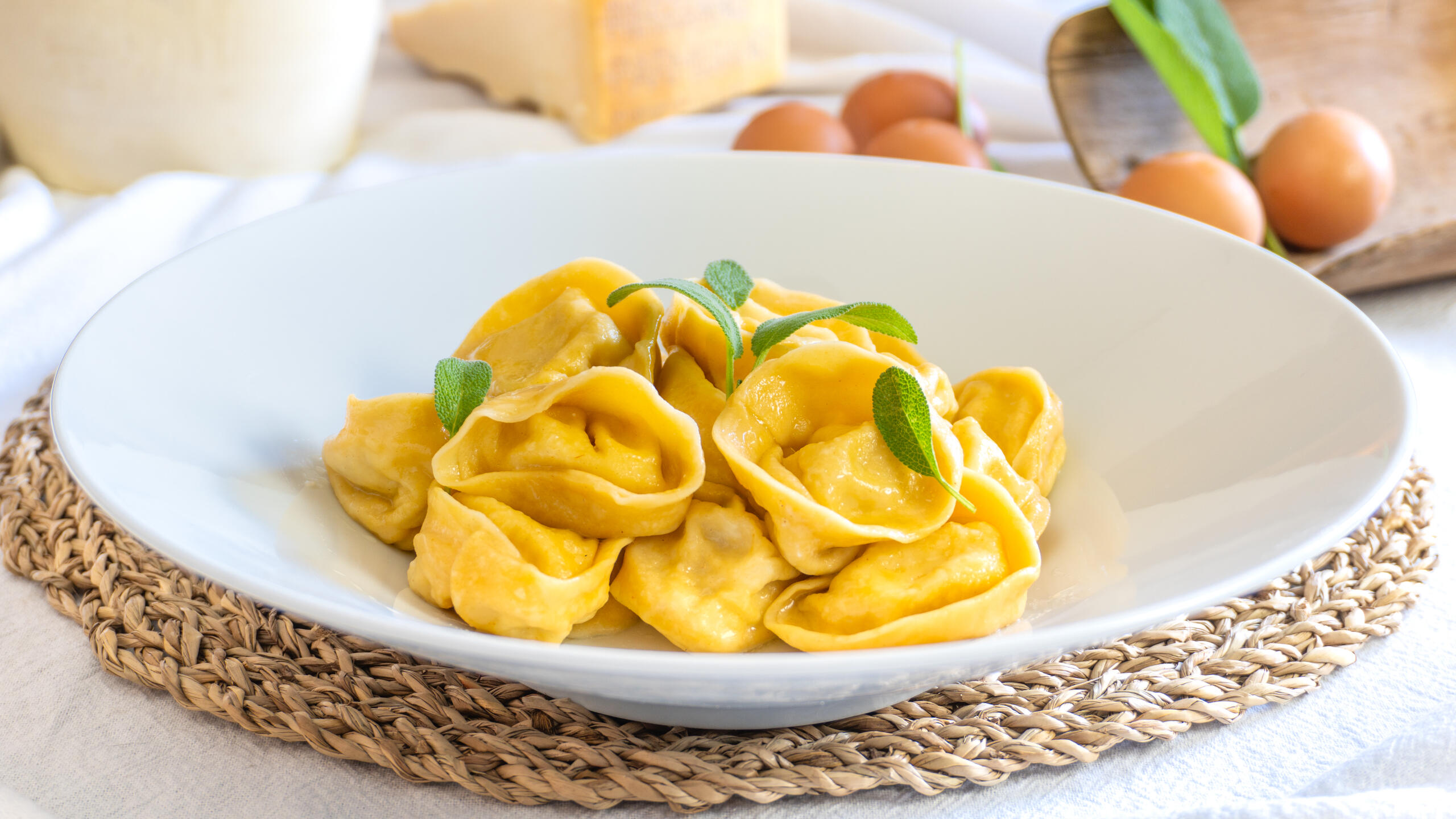 Tortelloni burro e salvia