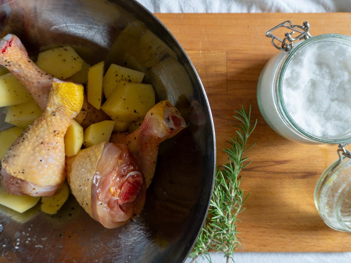 Kycklinglår och potatis i luftfritös - steg 2