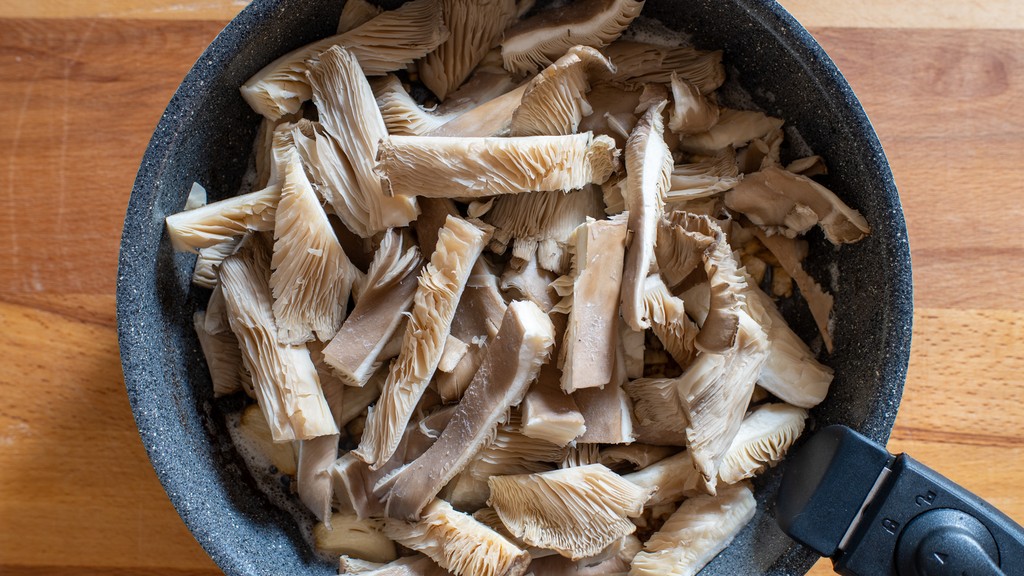 Pasta med Pleurotus-svampar - steg 4