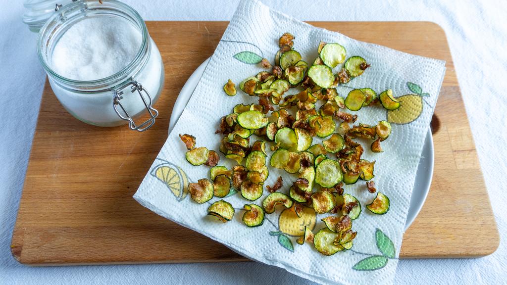 Pasta med zucchinikräm och chips - steg 2