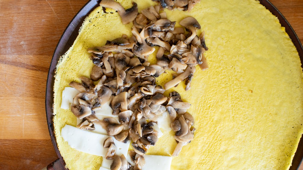 Salta crepes med svamp - steg 7