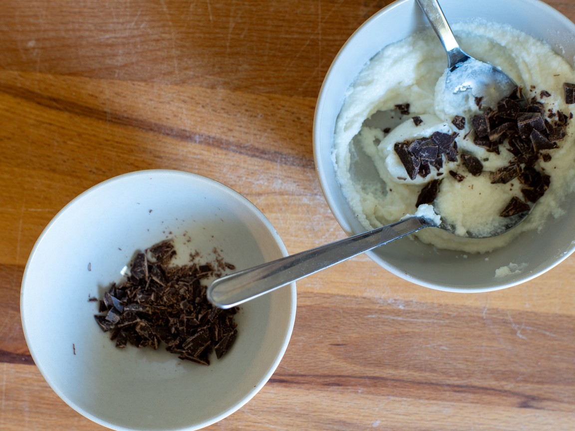 Söt ricotta med choklad - steg 3