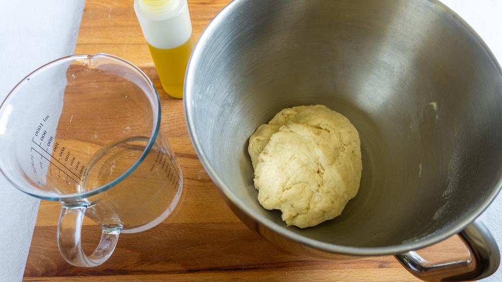 Tunna piadinas med olja - steg 2