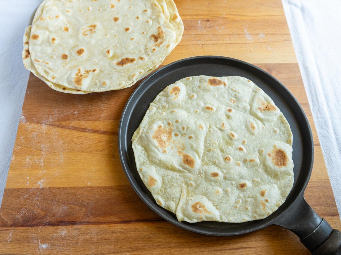 Tunna piadinas med olja - steg 5