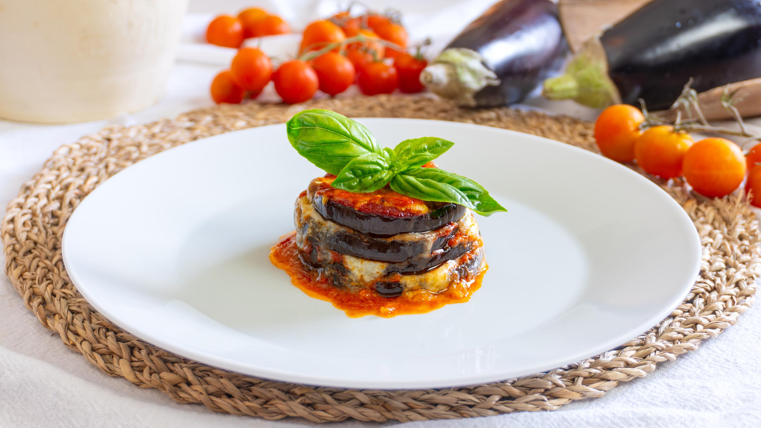 Ugnsbakad aubergine parmigiana